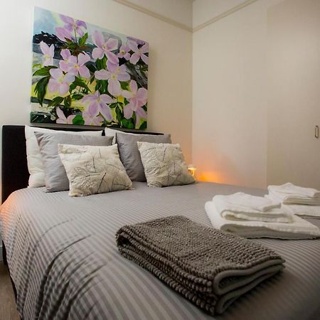 Bed and Breakfast Slapen Bij Jesse Broek in Waterland Exterior foto